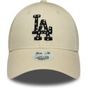 cappello-curvo-beige-cinghia-regolabile-9forty-infill-dei-los-angeles-dodgers-mlb-di-new-era
