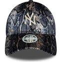 casquette-courbee-multicolore-ajustable-pour-femme-9forty-snake-print-new-york-yankees-mlb-new-era