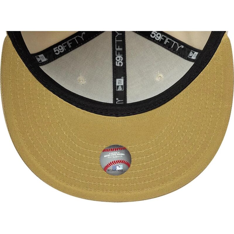 mutzen-flach-beige-angepasst-59fifty-league-essential-der-new-york-yankees-mlb-von-new-era