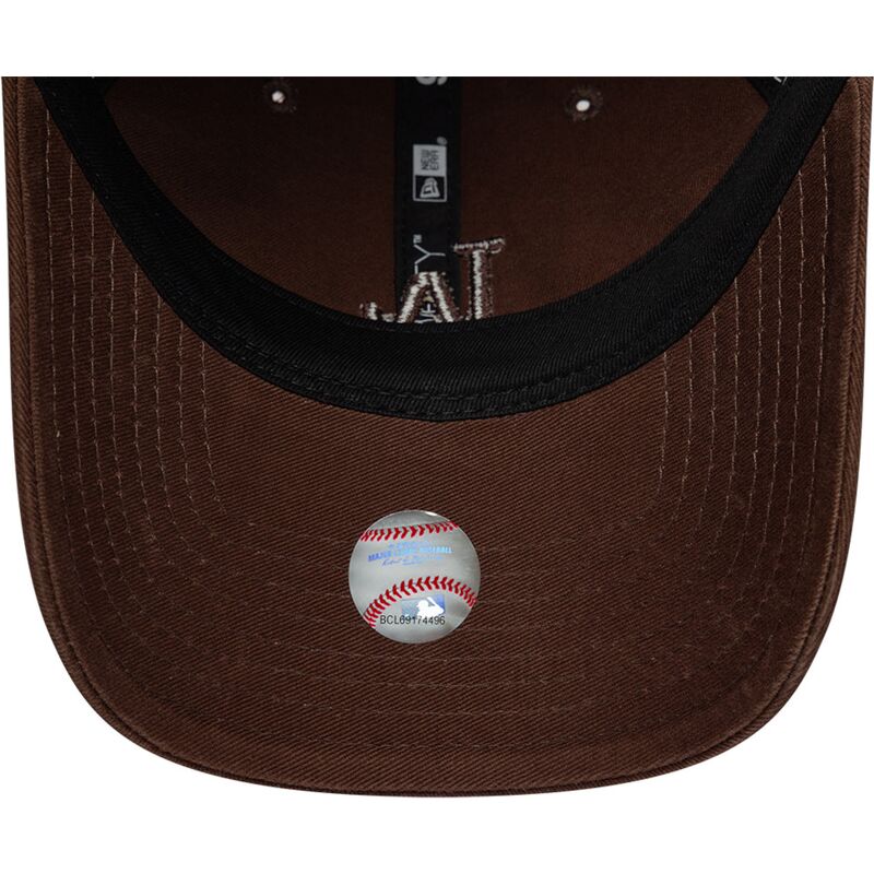 cappello-curvo-marrone-cinghia-regolabile-9twenty-washed-midi-dei-los-angeles-dodgers-mlb-di-new-era cappello-curvo-marrone-cinghia-regolabile-9twenty-washed-midi-dei-los-angeles-dodgers-mlb-di-new-era