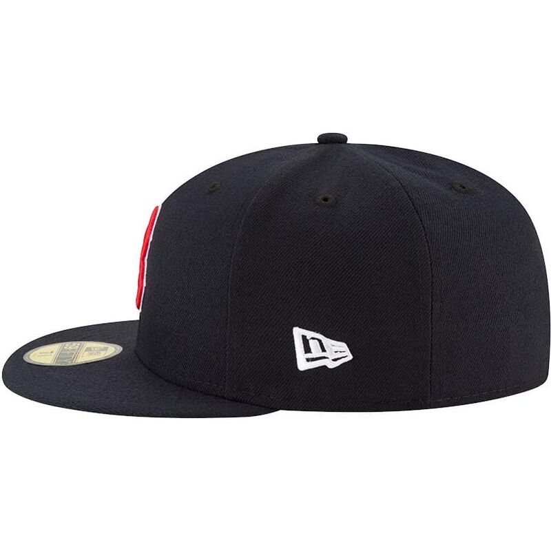marineblaue-anliegende-59fifty-ac-perf-flat-cap-der-boston-red-sox-mlb-von-new-era