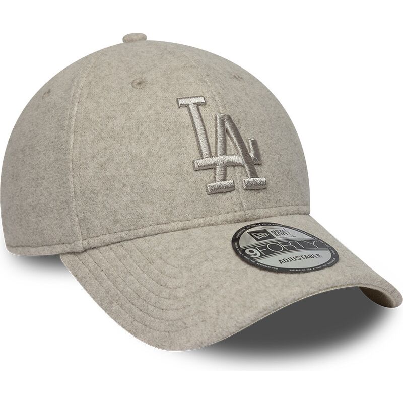 casquette-courbee-beige-snapback-avec-logo-beige-9forty-winter-los-angeles-dodgers-mlb-new-era