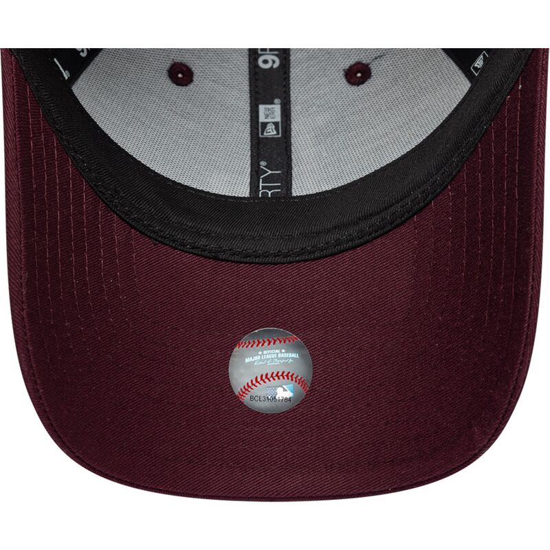 cappello-curvo-rosso-cinghia-regolabile-rosa-9forty-metallic-dei-los-angeles-dodgers-mlb-di-new-era