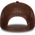 cappello-curvo-marrone-snapback-e-frame-outline-dei-new-york-yankees-mlb-di-new-era