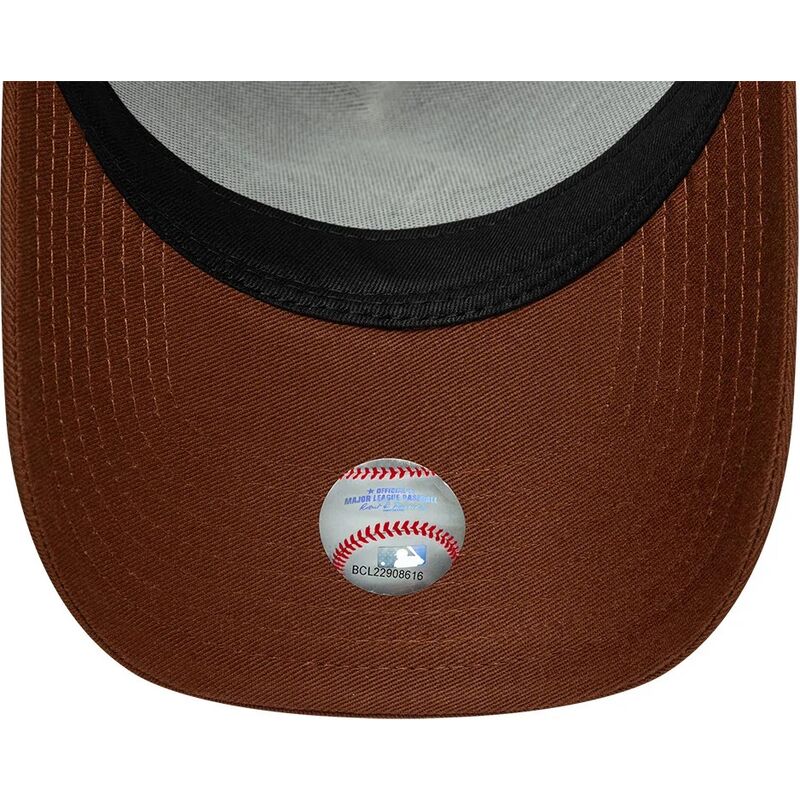 mutzen-gebogen-braun-snapback-e-frame-outline-der-new-york-yankees-mlb-von-new-era