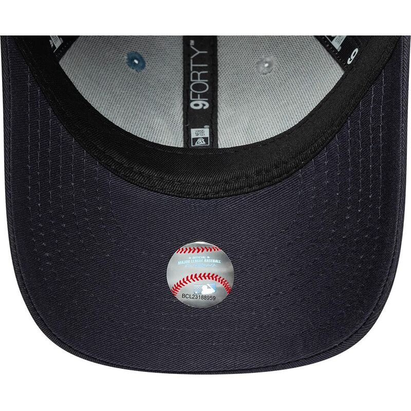 casquette-courbee-multicolore-ajustable-pour-enfant-9forty-colourblock-new-york-yankees-mlb-new-era