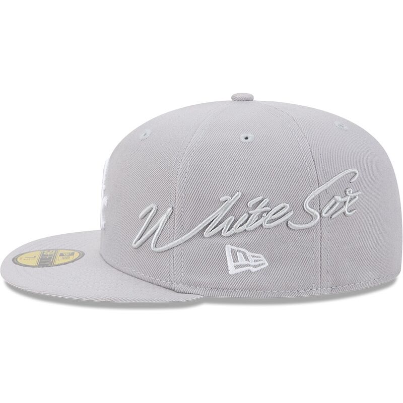 mutzen-flach-grau-angepasst-59fifty-side-script-der-chicago-white-sox-mlb-von-new-era