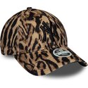 cappello-curvo-leopardato-cinghia-regolabile-9forty-ocelot-print-dei-new-york-yankees-mlb-di-new-era