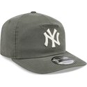mutzen-gebogen-grun-snapback-19twenty-precurved-der-new-york-yankees-mlb-von-new-era