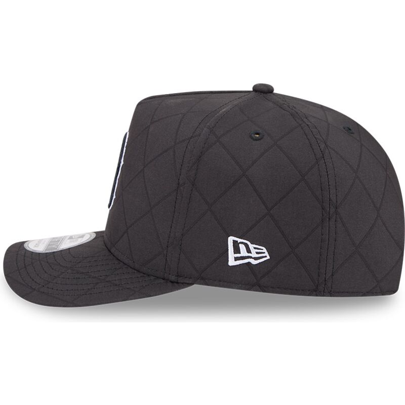 cappello-curvo-nero-snapback-9fifty-a-frame-precurved-checkered-dei-boston-red-sox-mlb-di-new-era cappello-curvo-nero-snapback-9fifty-a-frame-precurved-checkered-dei-boston-red-sox-mlb-di-new-era