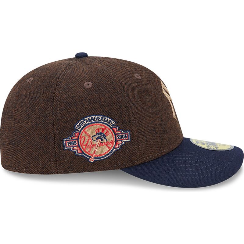 cappello-curvo-marrone-aderente-59fifty-precurved-dei-new-york-yankees-mlb-di-new-era cappello-curvo-marrone-aderente-59fifty-precurved-dei-new-york-yankees-mlb-di-new-era