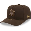 cappello-curvo-marrone-snapback-9fifty-a-frame-precurved-visor-pin-dei-new-york-yankees-mlb-di-new-era