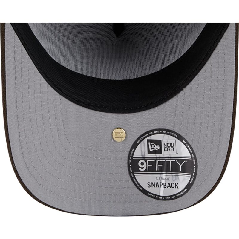 cappello-curvo-marrone-snapback-9fifty-a-frame-precurved-visor-pin-dei-new-york-yankees-mlb-di-new-era cappello-curvo-marrone-snapback-9fifty-a-frame-precurved-visor-pin-dei-new-york-yankees-mlb-di-new-era