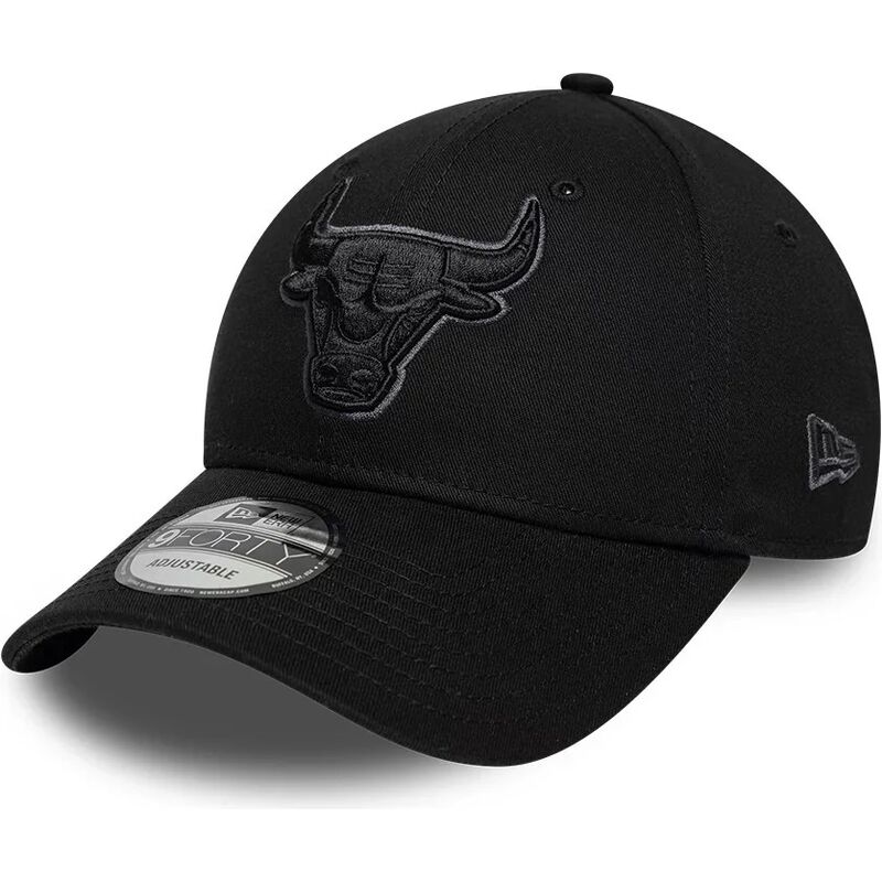 mutzen-gebogen-schwarz-verstellbares-band-9forty-team-outline-der-chicago-bulls-nba-von-new-era