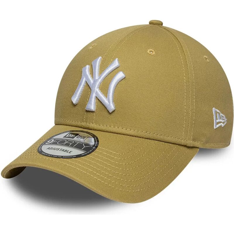 casquette-courbee-khaki-ajustable-9forty-league-essential-new-york-yankees-mlb-new-era