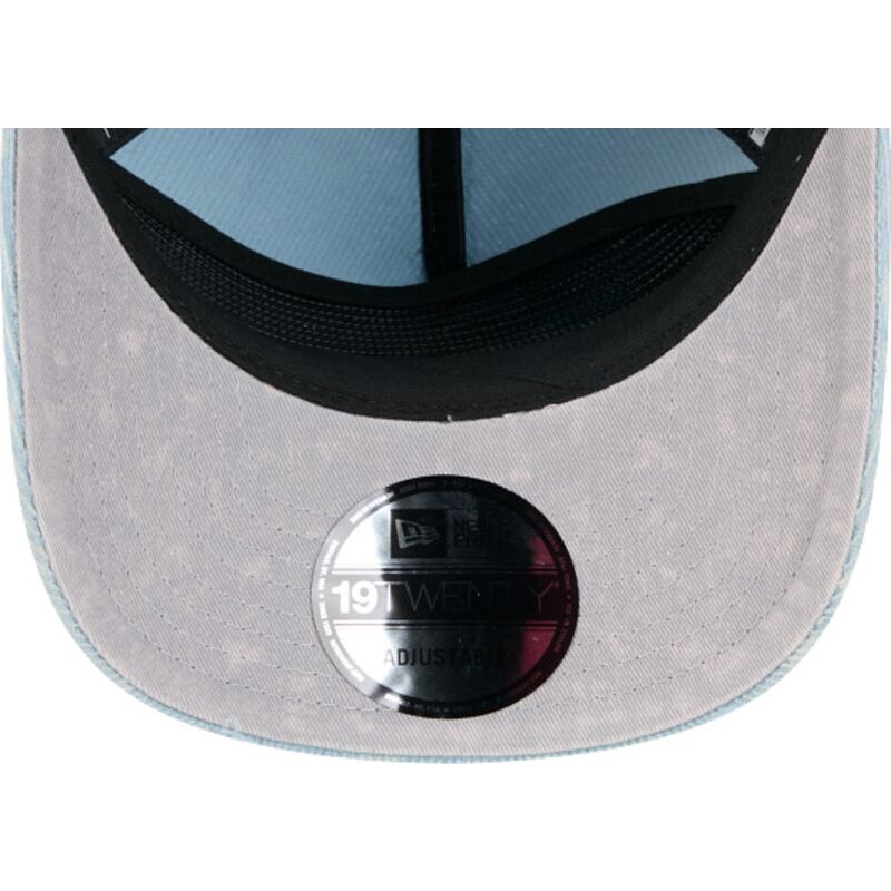 casquette-courbee-bleue-ajustable-19twenty-precurved-corduroy-pastel-new-york-yankees-mlb-new-era casquette-courbee-bleue-ajustable-19twenty-precurved-corduroy-pastel-new-york-yankees-mlb-new-era