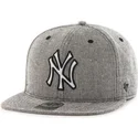 cappello-snapback-nero-con-visiera-piatta-in-tessuto-denim-mlb-new-york-yankees-di-47-brand