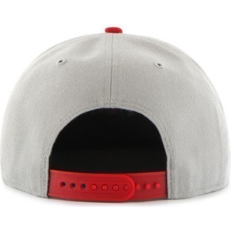 47-brand-flat-brim-seitliches-logo-mlb-boston-red-sox-snapback-cap-grau