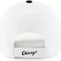 cappellino-con-visiera-curva-bianco-e-visiera-nera-mlb-chicago-white-sox-di-47-brand