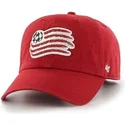 cappellino-con-visiera-curva-rosso-con-grande-logo-frontale-del-new-england-revolution-fc-di-47-brand