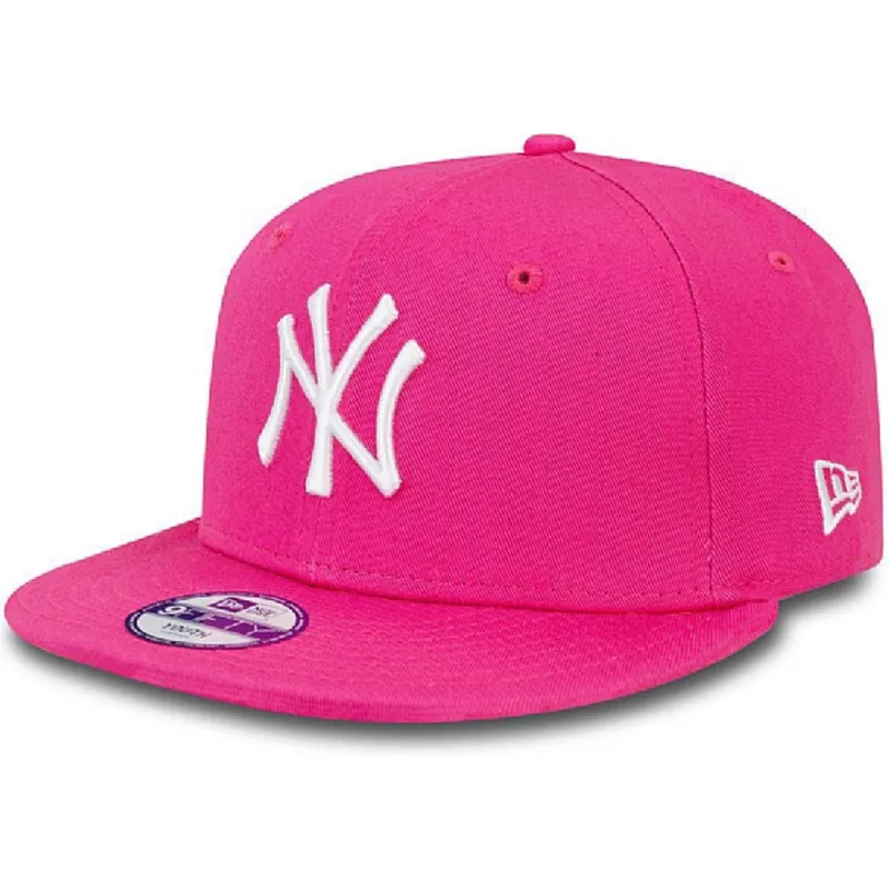 cappellino-snapback-piatto-rosa-per-bambino-9fifty-essential-dei-new-york-yankees-mlb-di-new-era