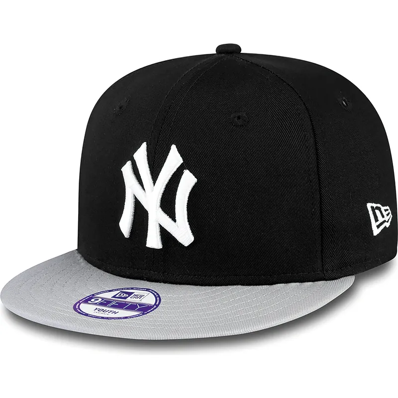 cappello-piatto-nero-snapback-per-bambino-9fifty-cotton-block-dei-new-york-yankees-mlb-di-new-era